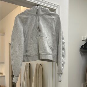 Lululemon scuba Cropped Hoodie